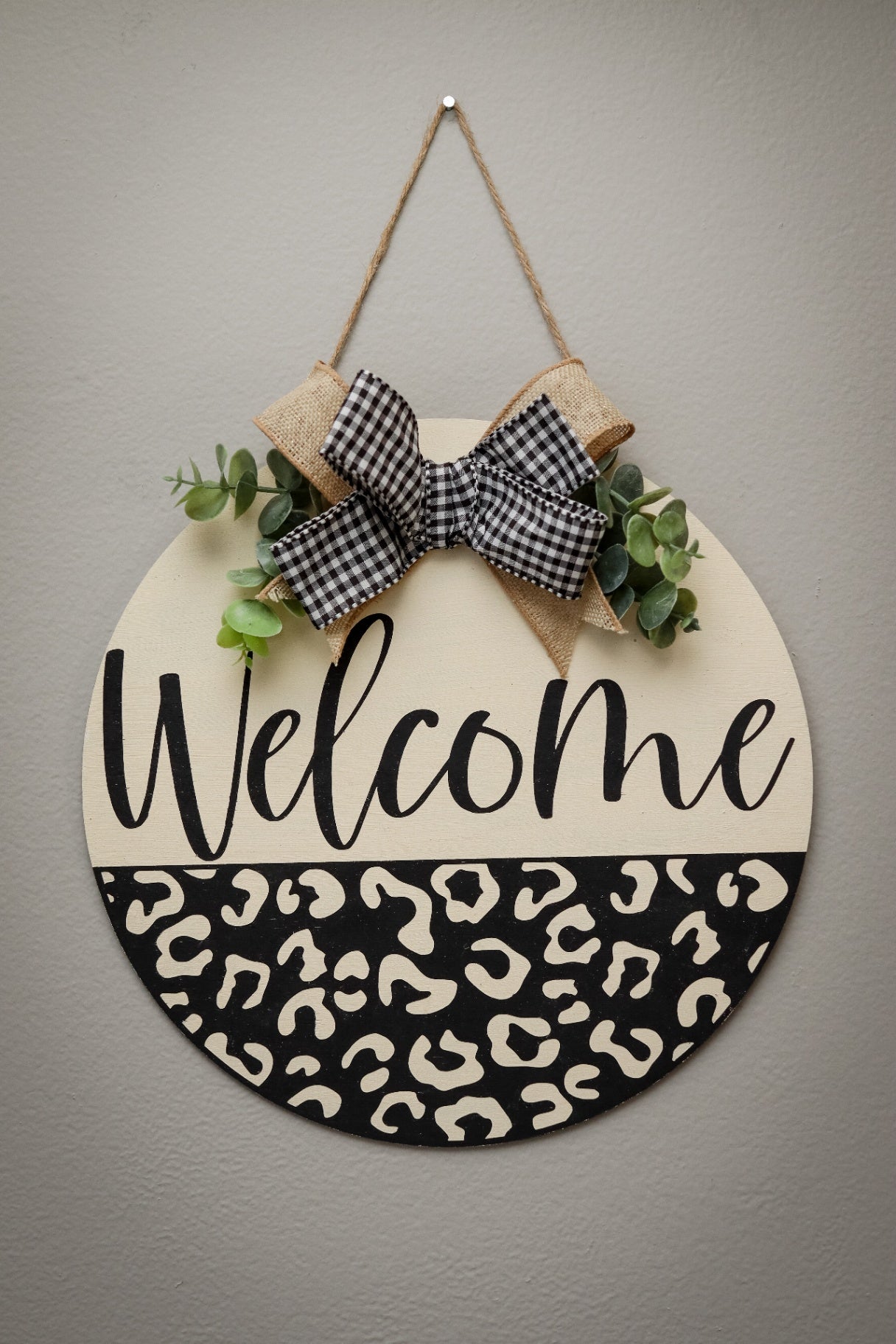 "Welcome" Painted Wood Welcome Sign with Leopard Pattern