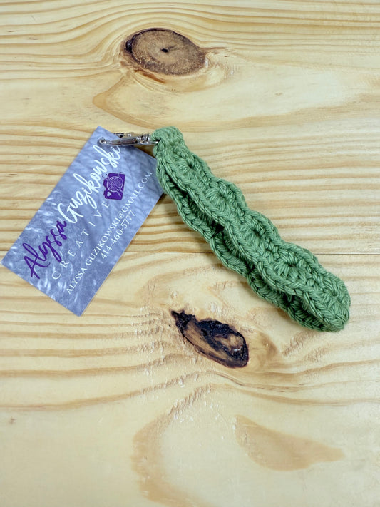 05 - Green Crochet Keychain