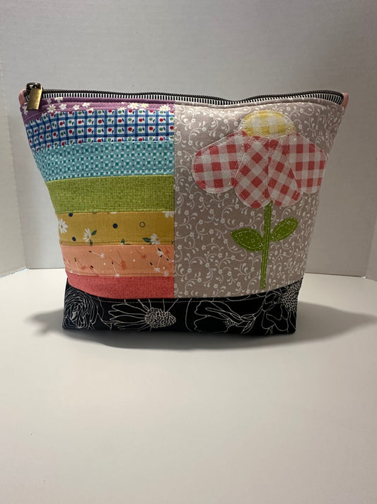 "Paisley" Quilted Accessory Pouch | Black Floral