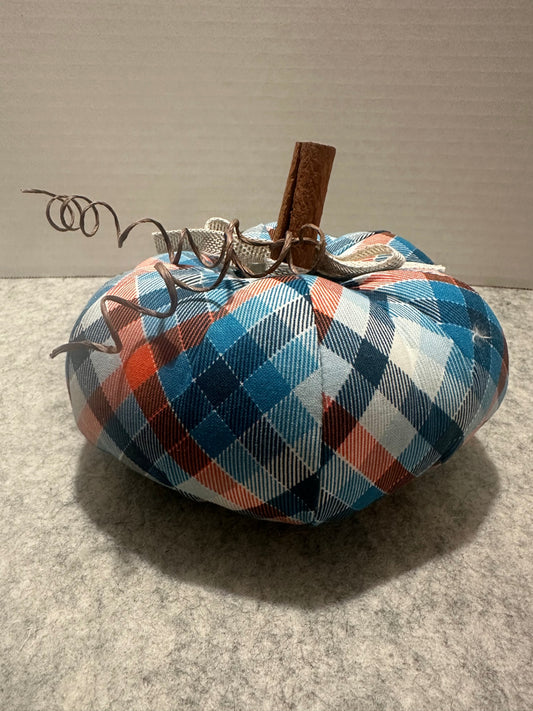 Quilted Pumpkin | Medium Orange, Blue and White Plaid)
