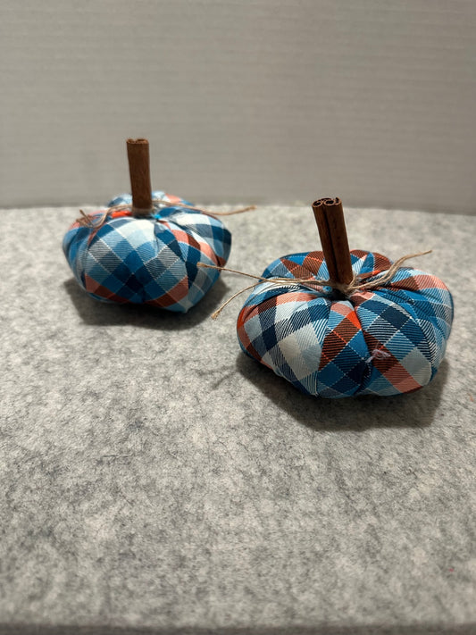 Quilted Pumpkin | Mini (Teal, Orange, White Plaid)