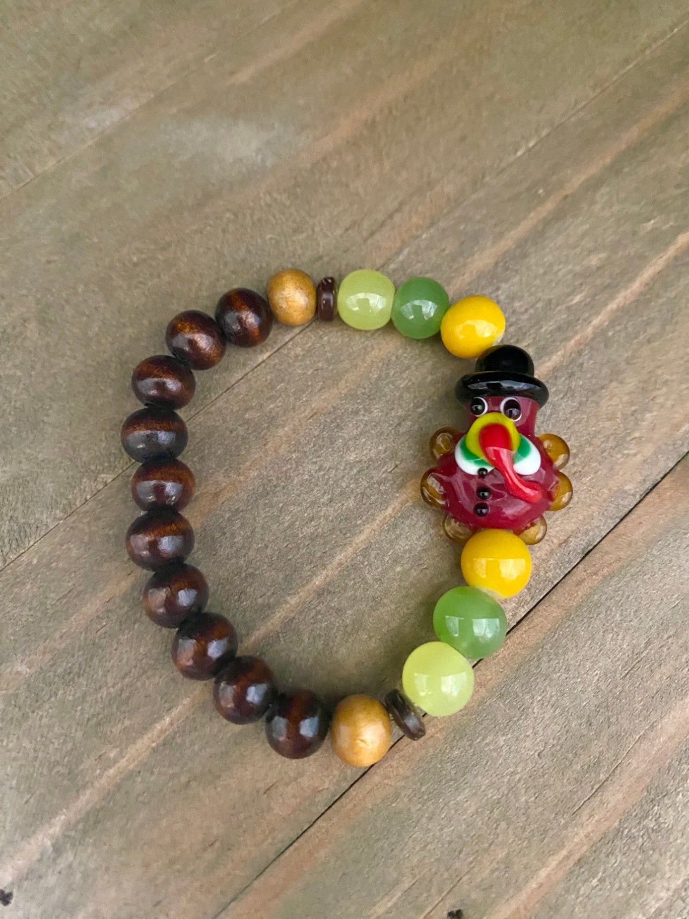 042 - Kids Quirky Turkey Stretch Beaded Bracelet