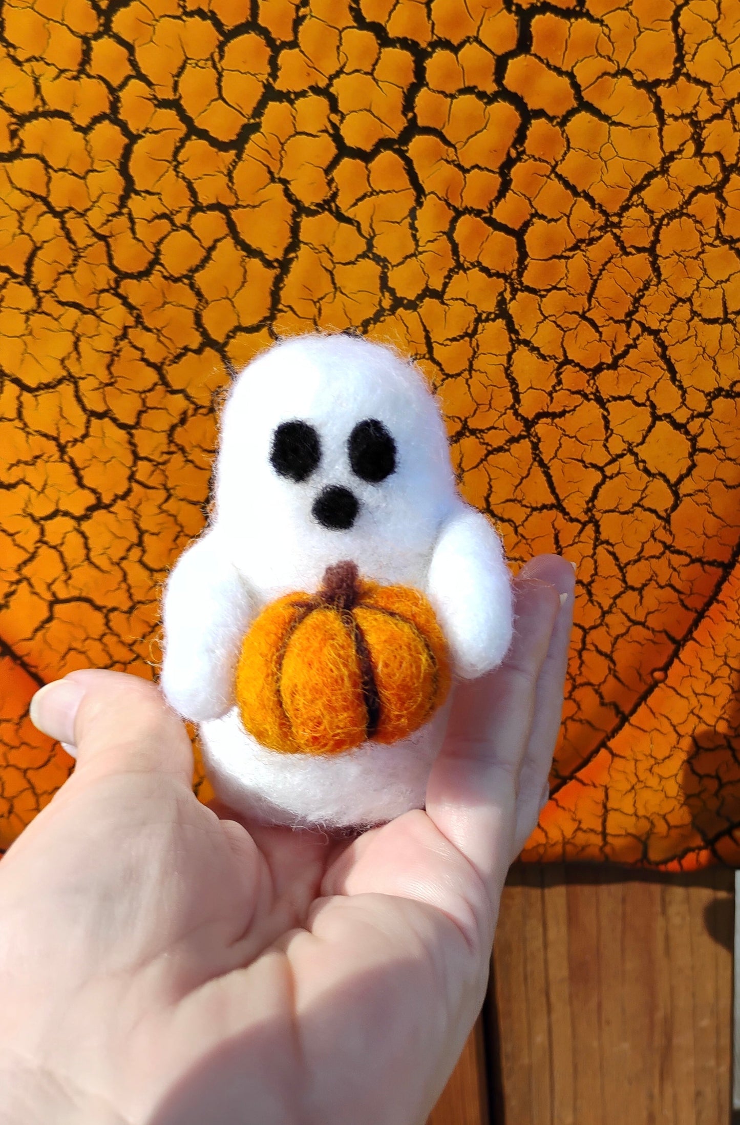 Autumn Needle Felt Workshop: October 8th Ghost with Mini Pumpkin