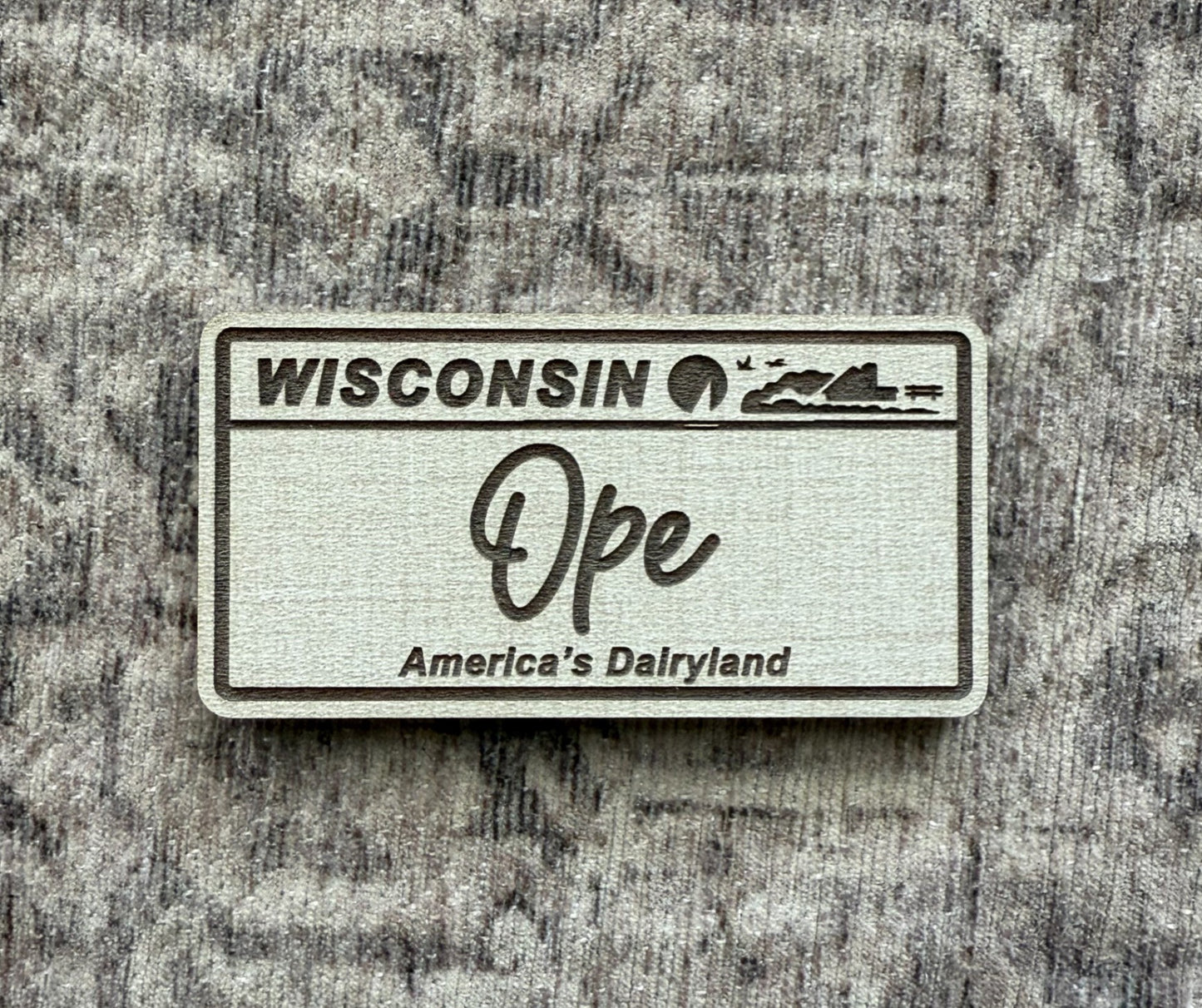 Magnet - WI License Plate Ope - Linen