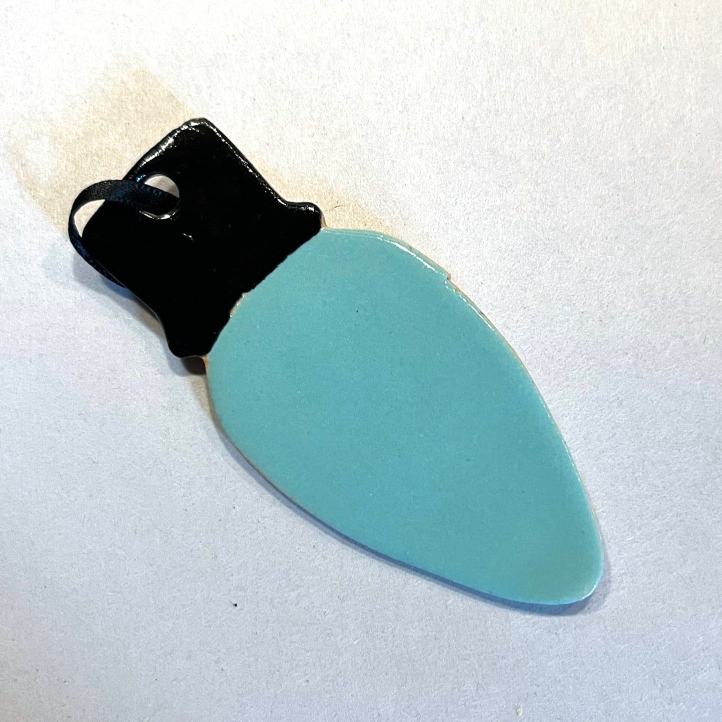 Light bulb ornament - Aqua