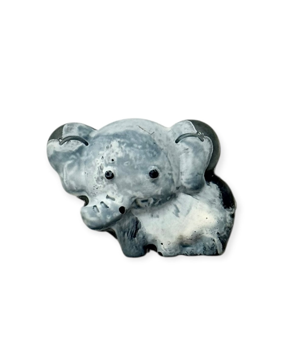 017 - Tiny Trunk Elephant Resin Magnet