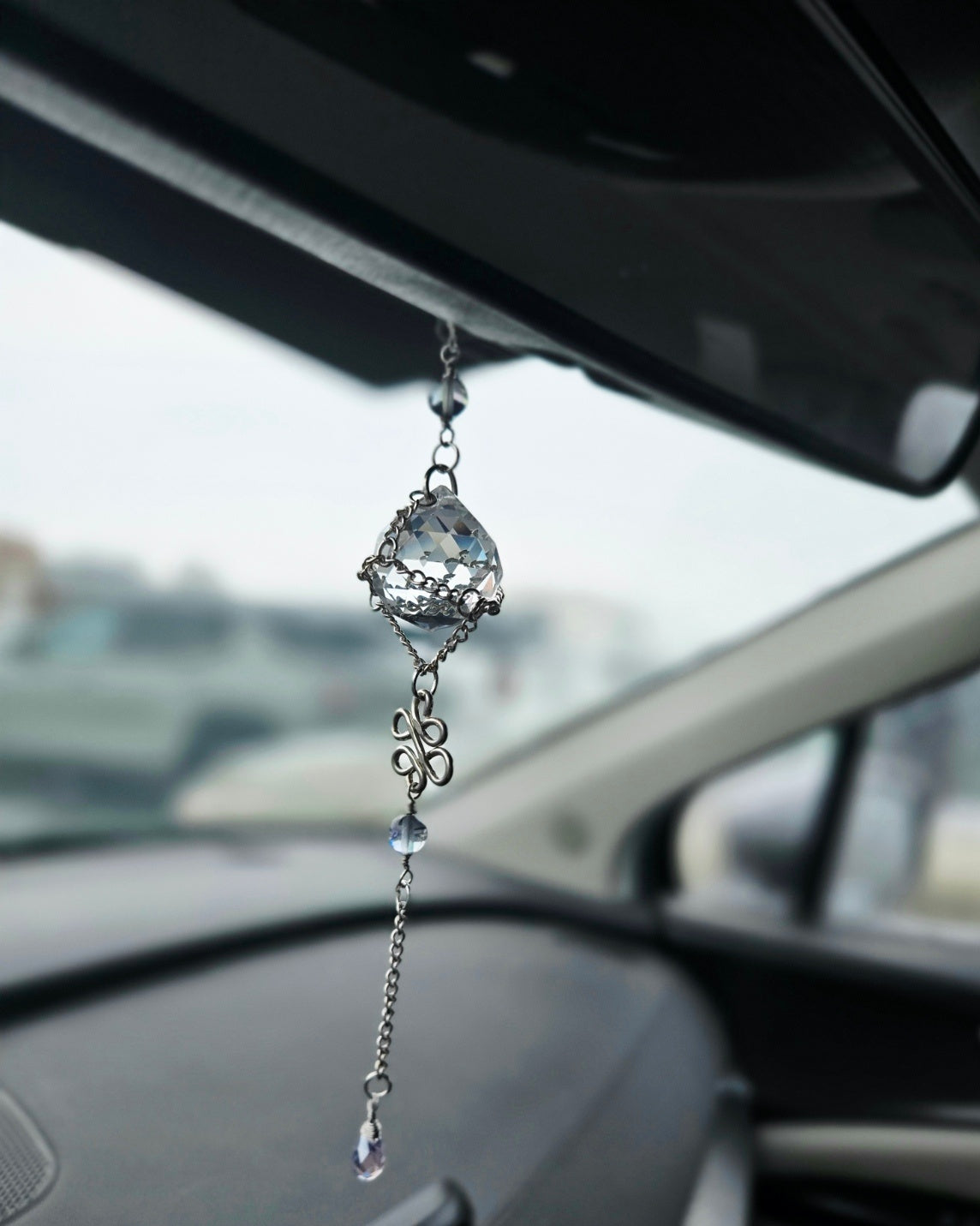 052 - Mini Chained Aura Blue Suncatcher