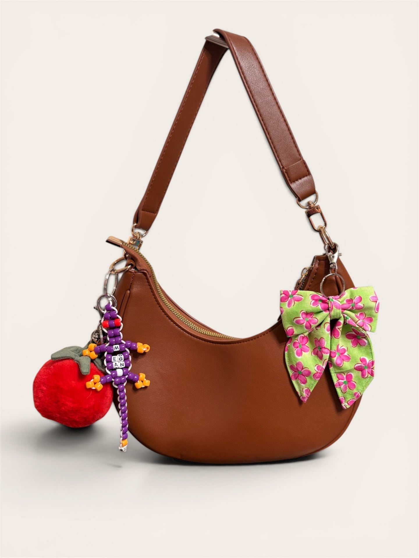 063 - Pink Daisies Bow Keychain