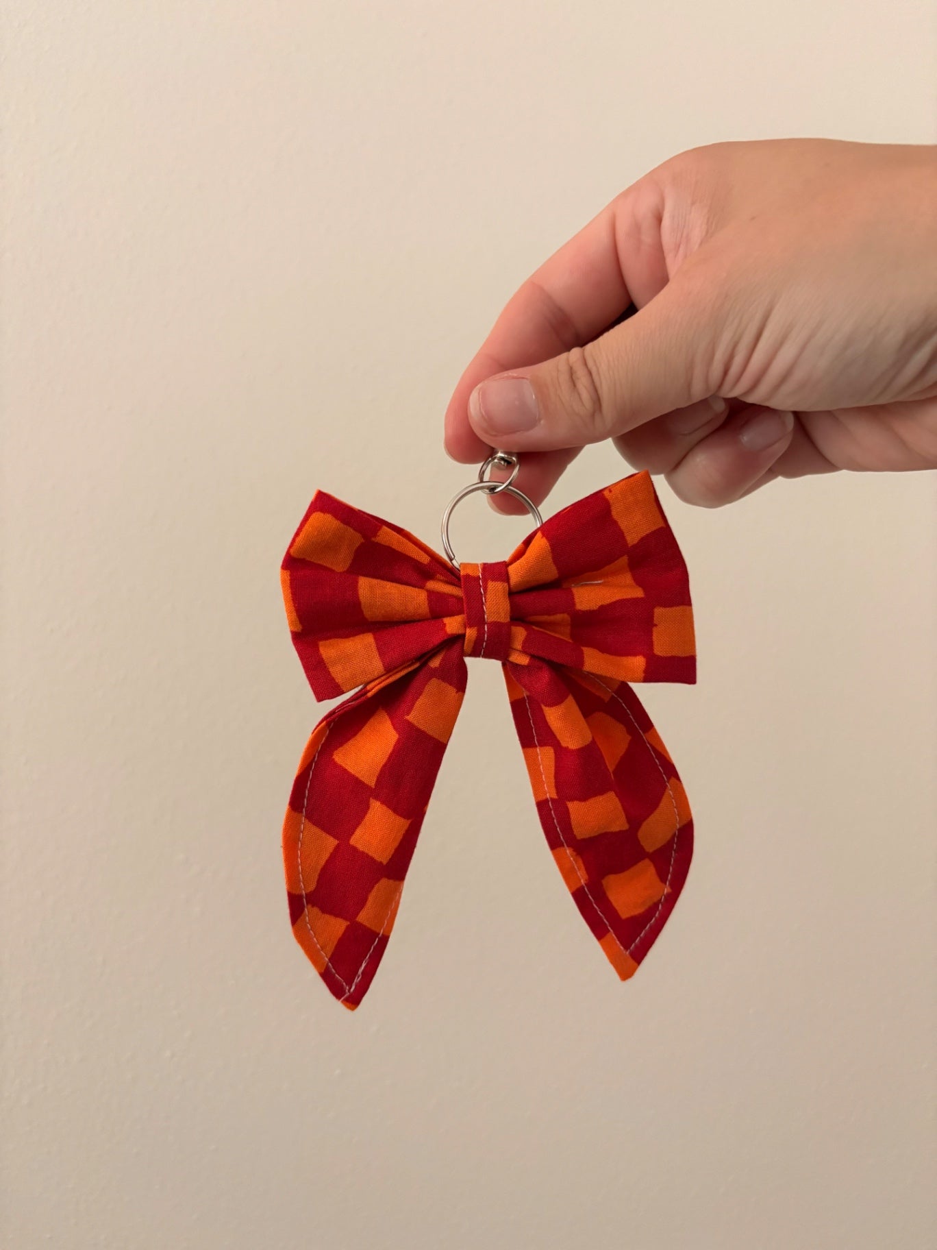 063 - Orange Checkers Bow Keychain