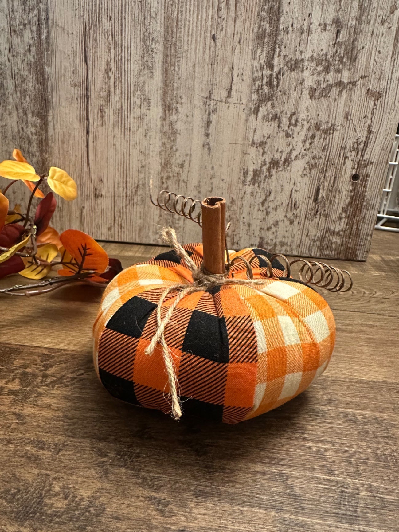08 - Quilted Pumpkin | Med Multi Color