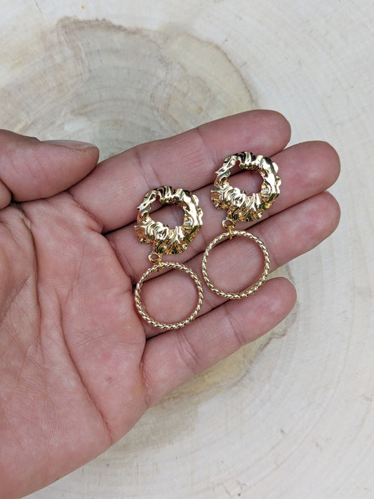 072 - Chic Textured Hoops : Gleaming 14k Gold Plated Earrings