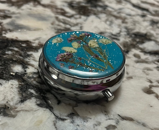 Pressed Flower On-the-Go Round Pill Case