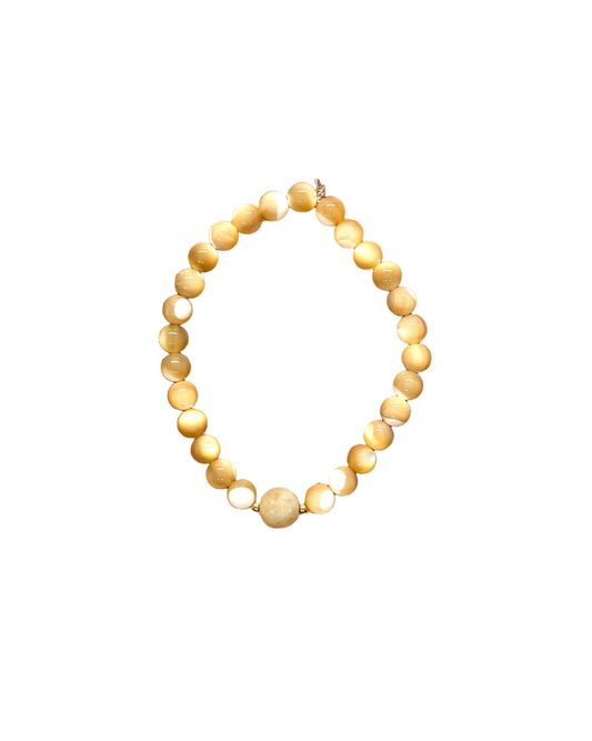 022 - Cream and White Beaded Bracelet