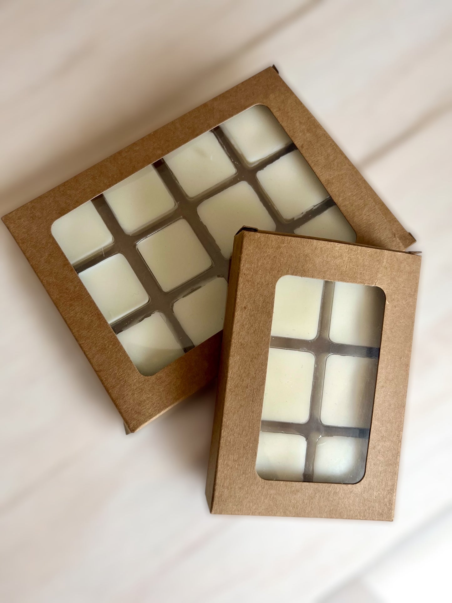 Black Amber & Lavender | Soy Wax Melts