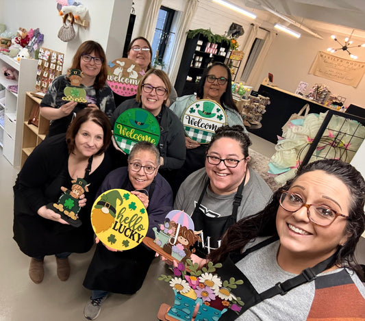 The Creative Table at Maxilyn House – A New Way to Create in Racine