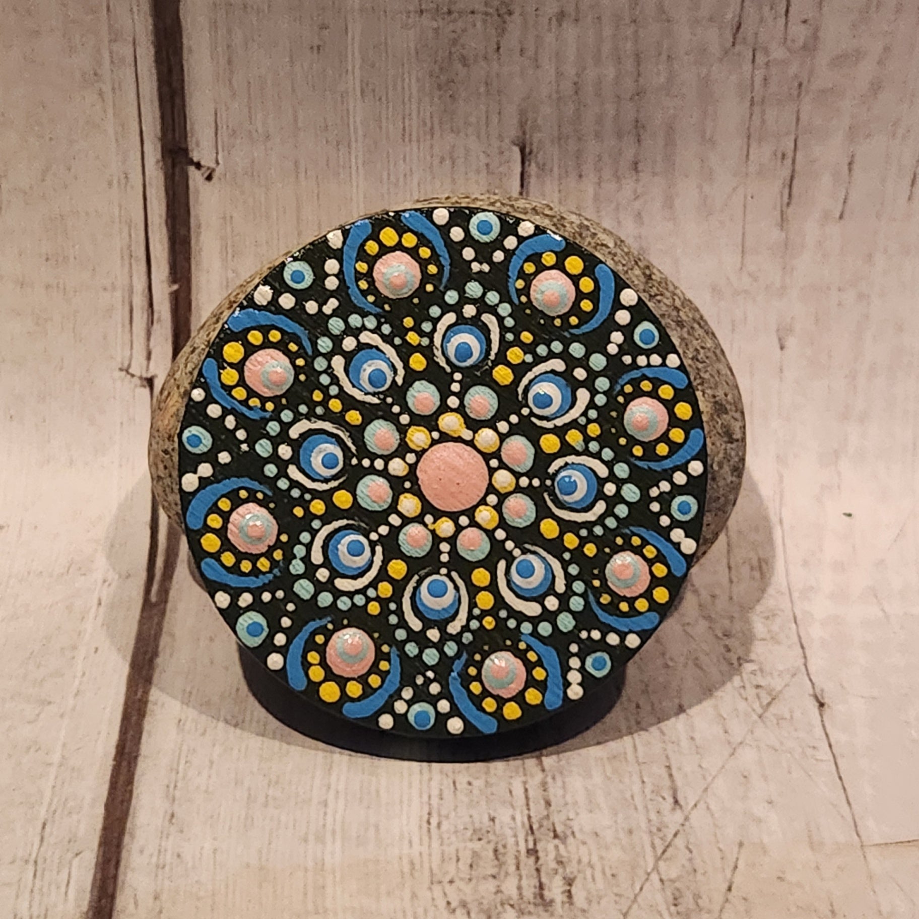 Hand-painted Mandala Magnet Green and Pink