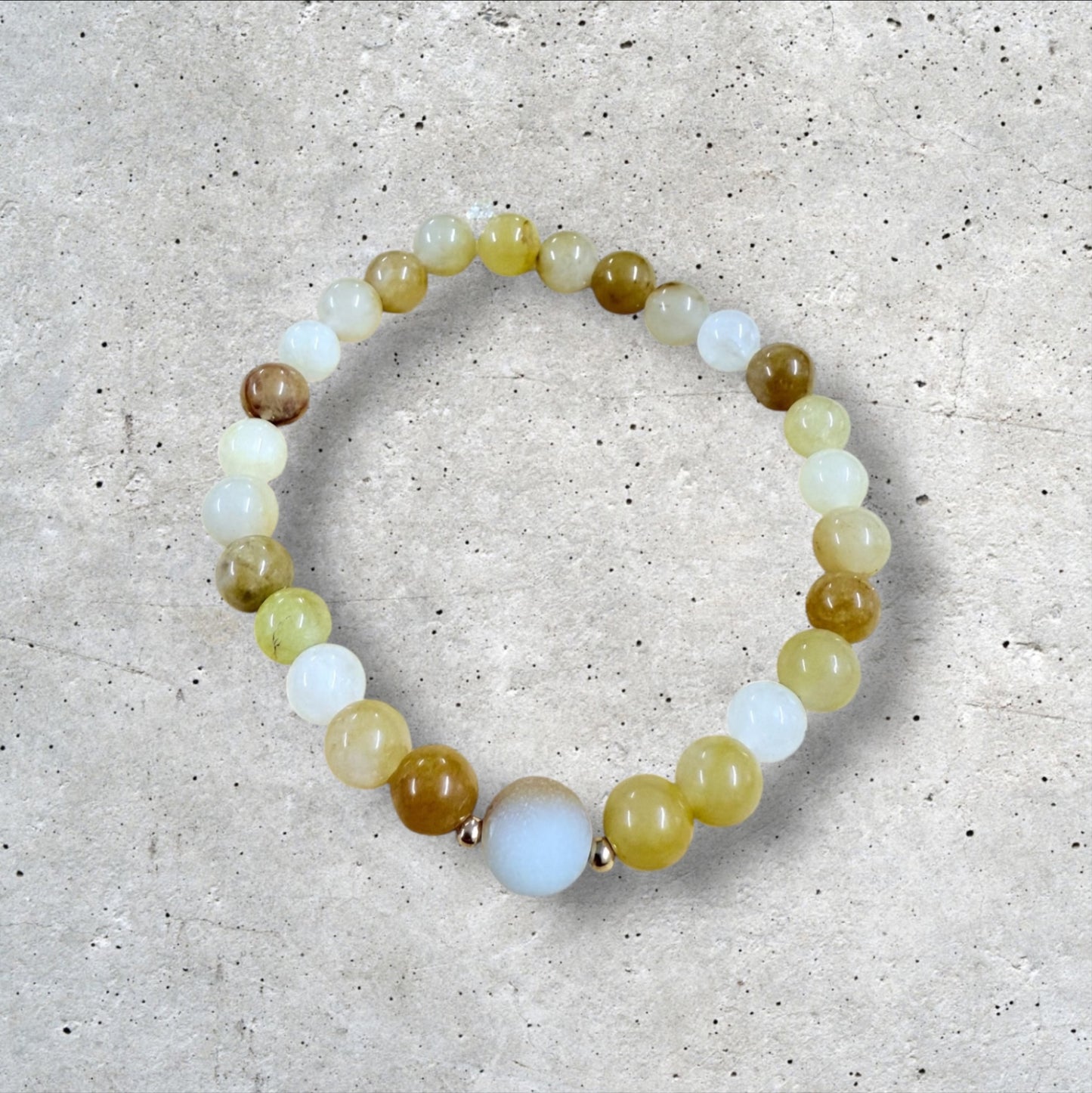 Yellow and White Mixed Beaded Bracelet