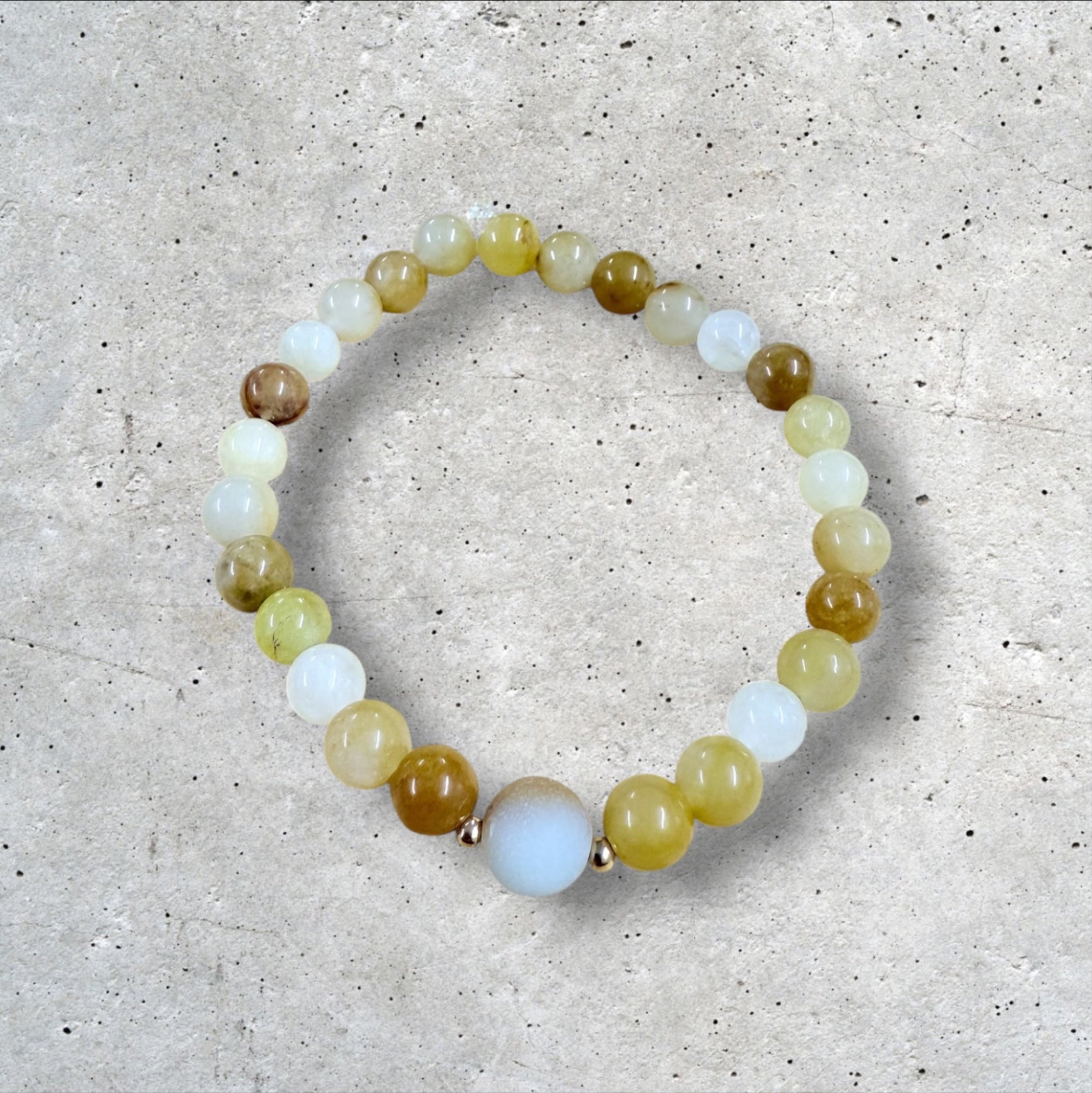 Yellow and White Mixed Beaded Bracelet
