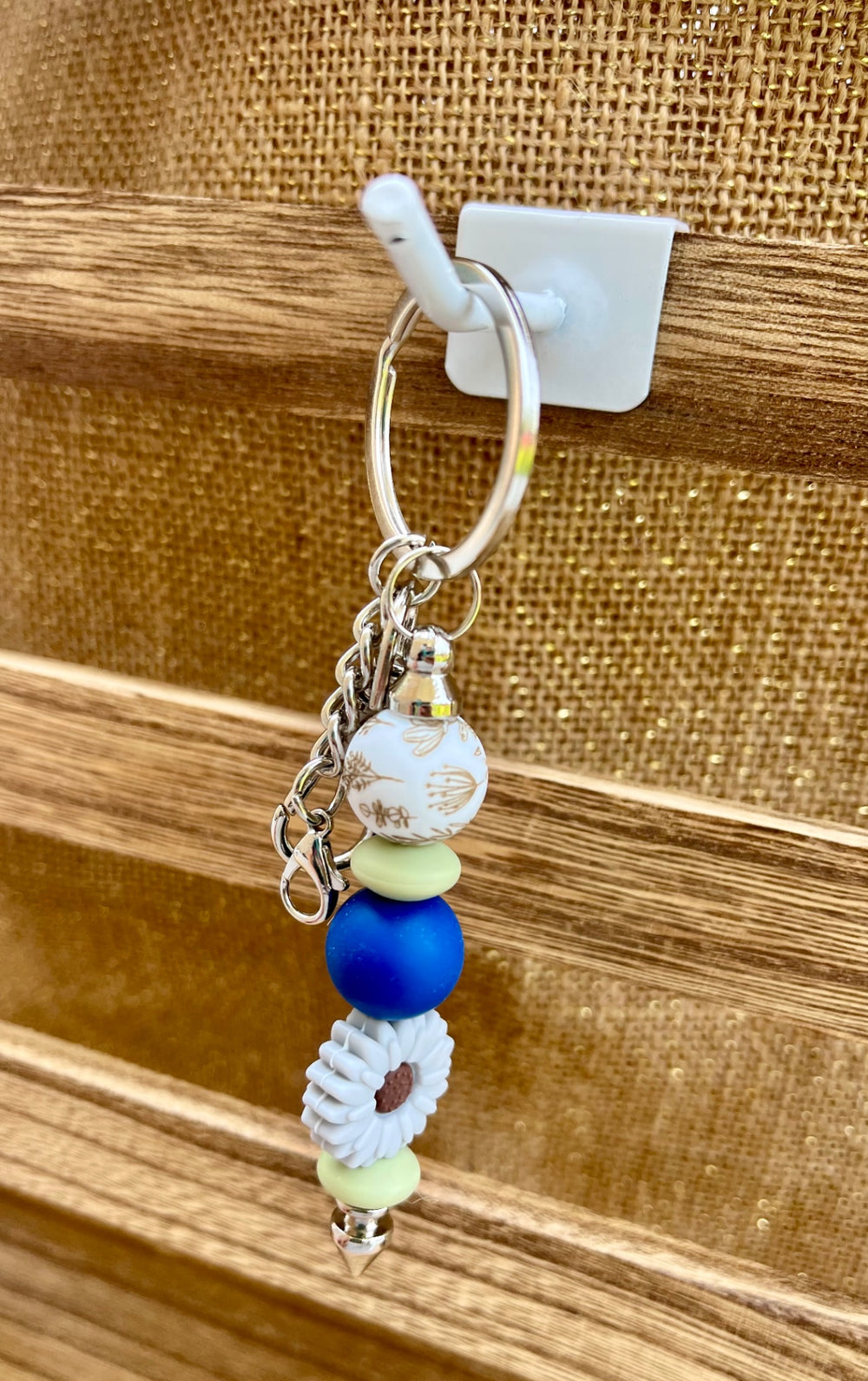 017 - Color Burst Blue and Gray Flower Silicone Bead Keychain