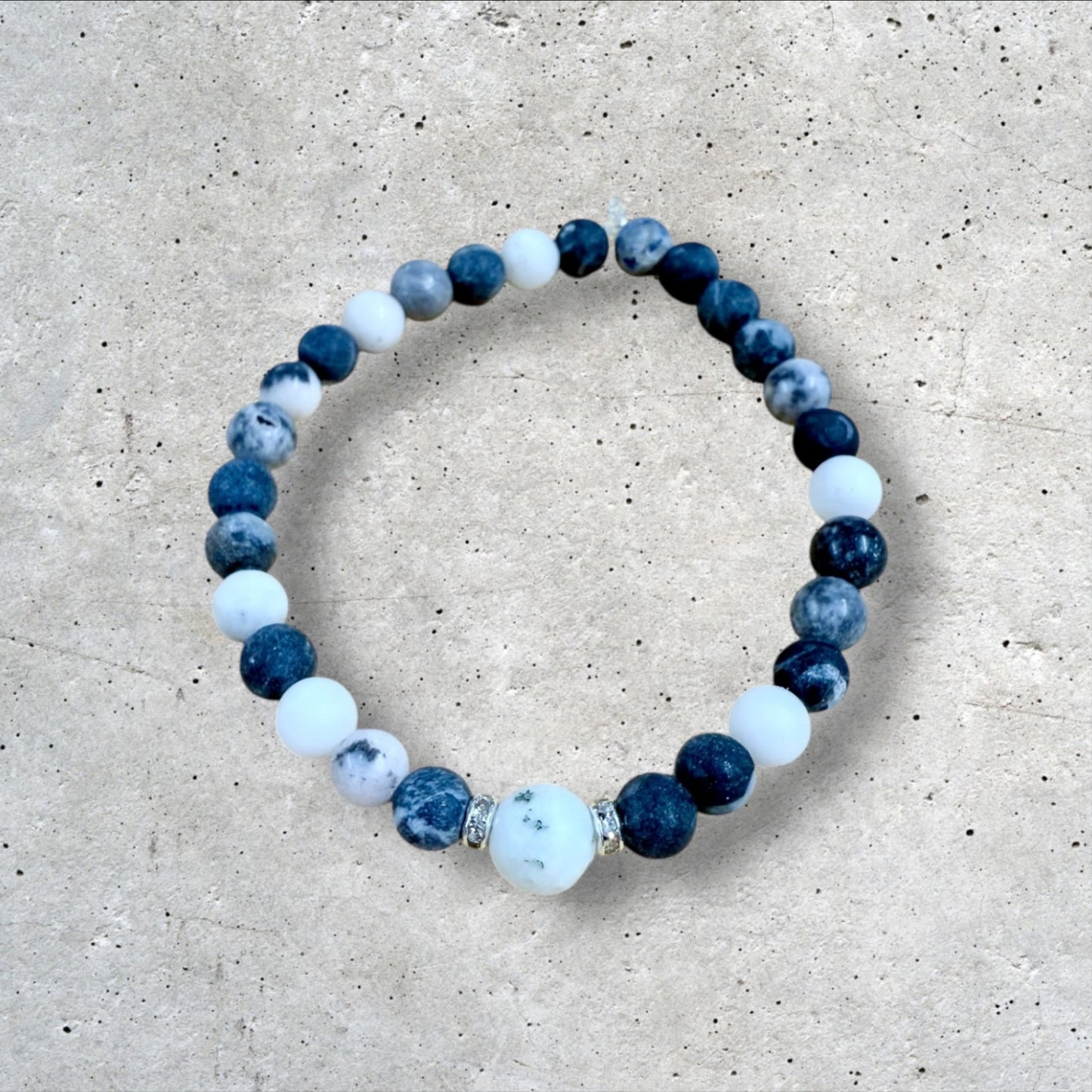 Blue and White Marbled Beaded Bracelet