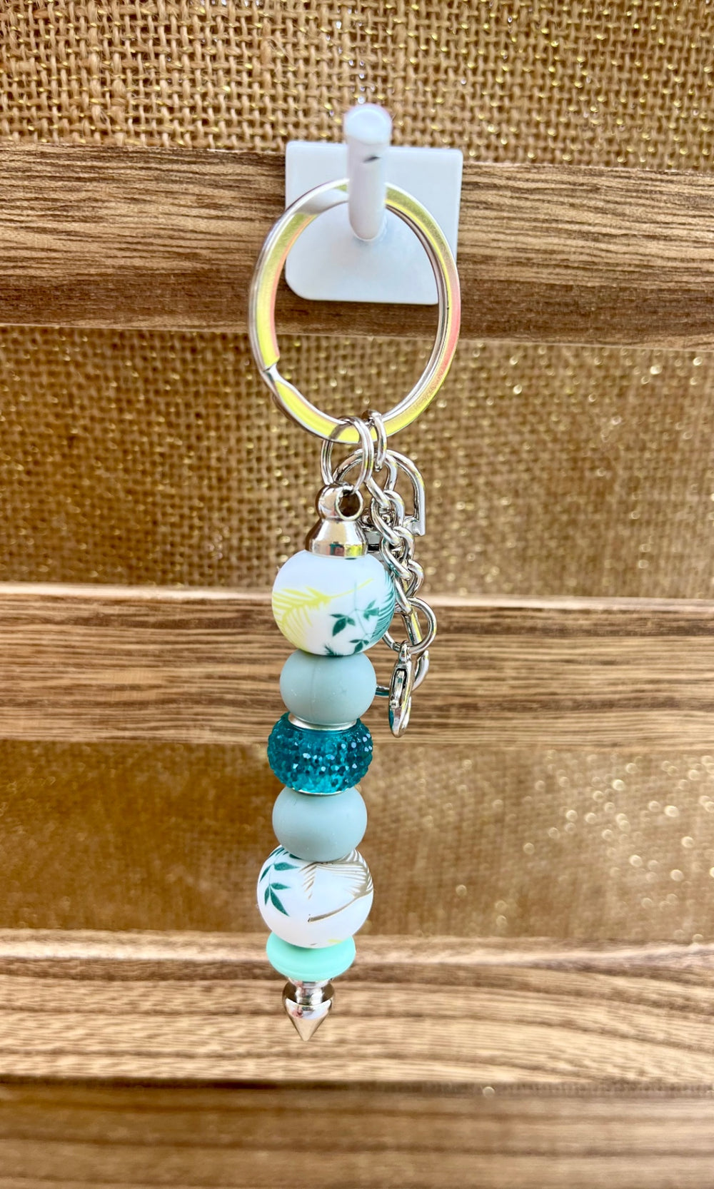 017 - Color Burst White and Teal Leafy Silicone Bead Keychain