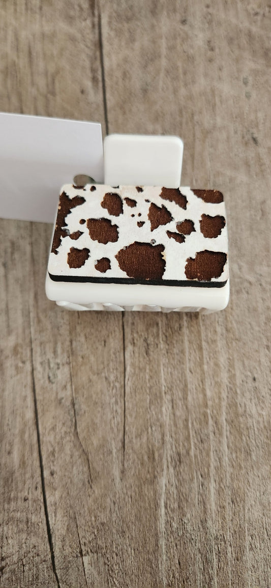 Engraved Wooden Cow Print Small Claw Hair Clip