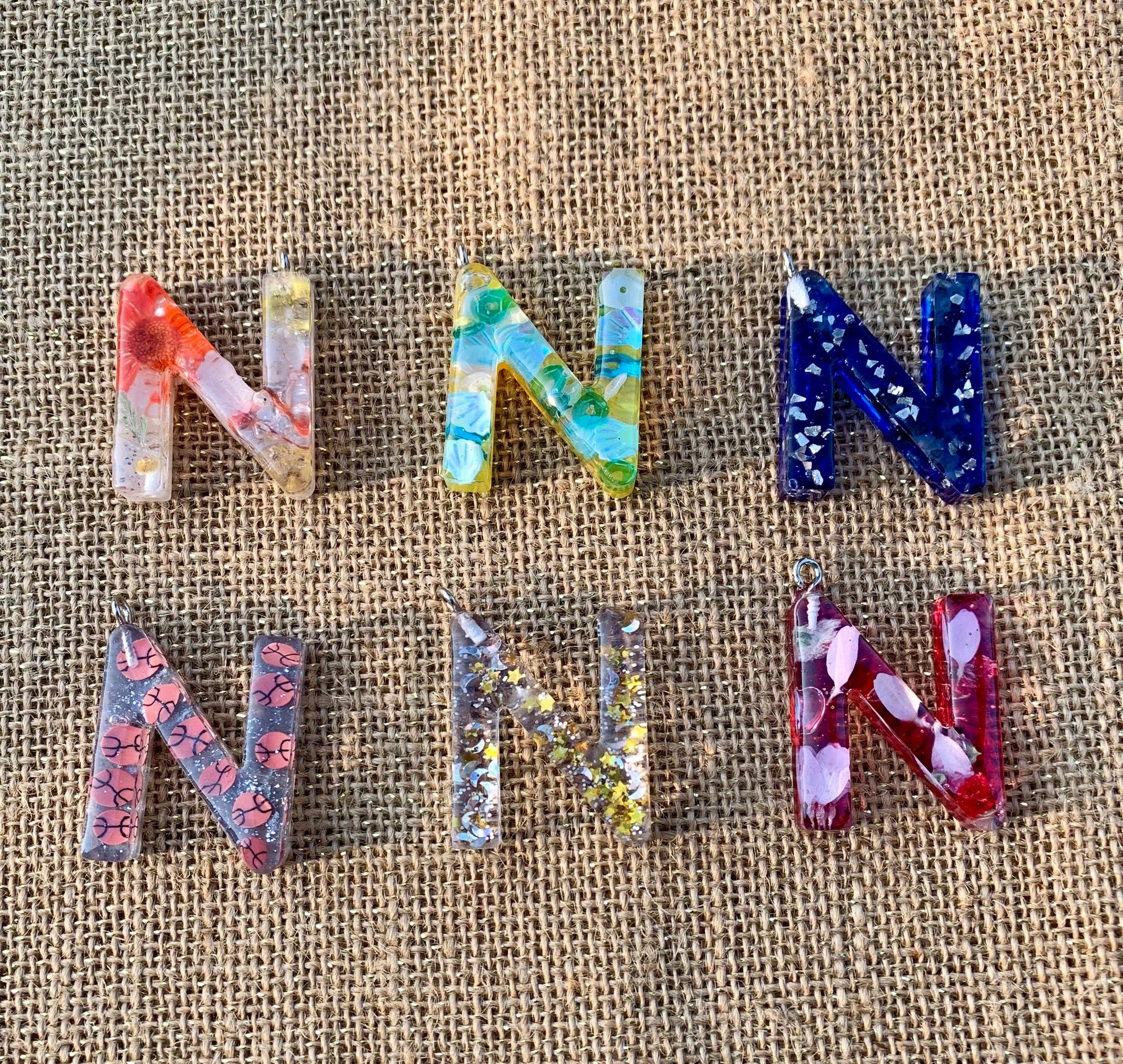 017 - Resin Letter "N" Charms for Keychains