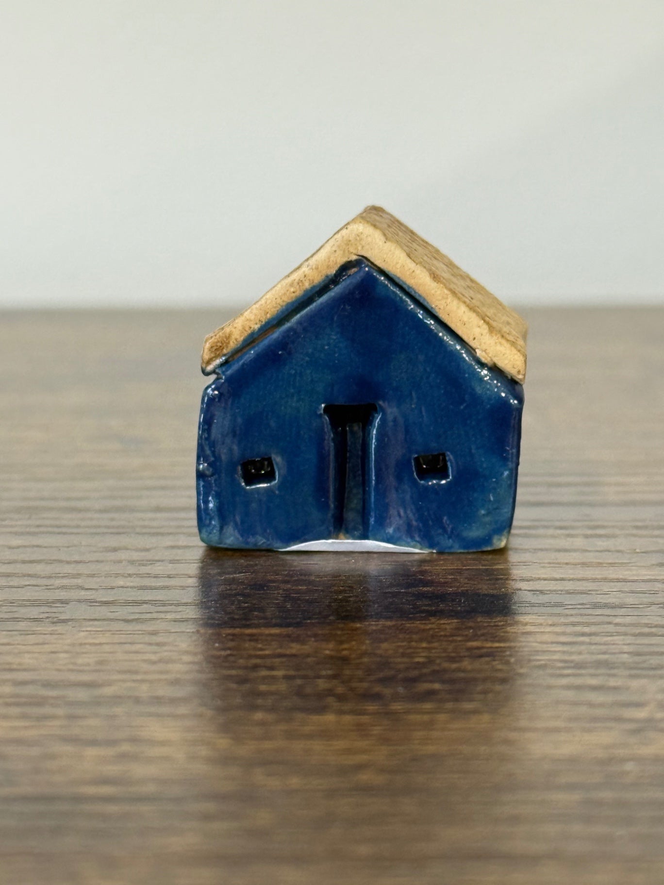 024 - Miniature Ceramic Houses