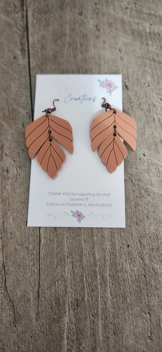 Acrylic Split Leaf Dangle Earring 