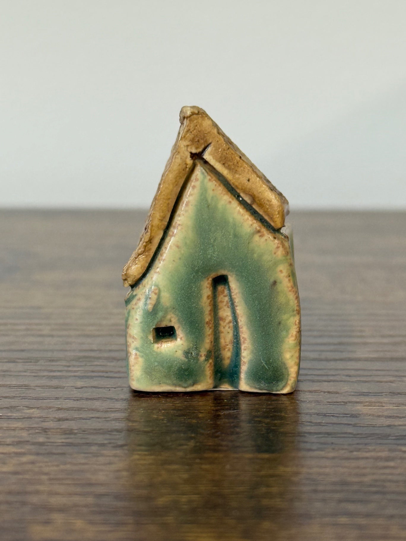 024 - Miniature Ceramic Houses