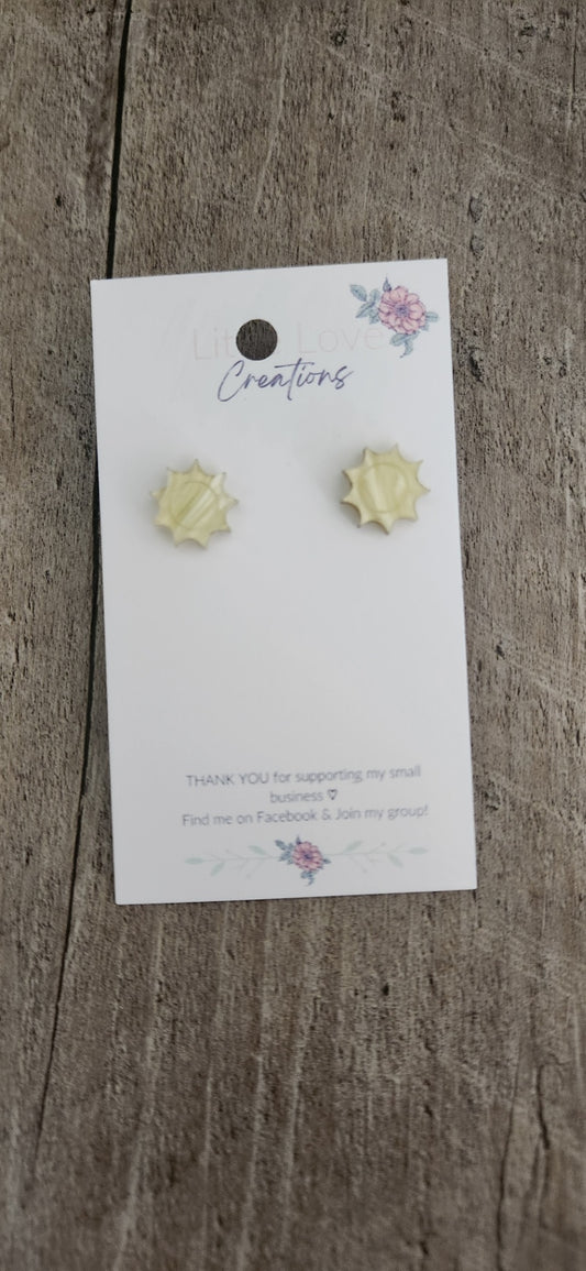 Acrylic Sun Shaped Studs 