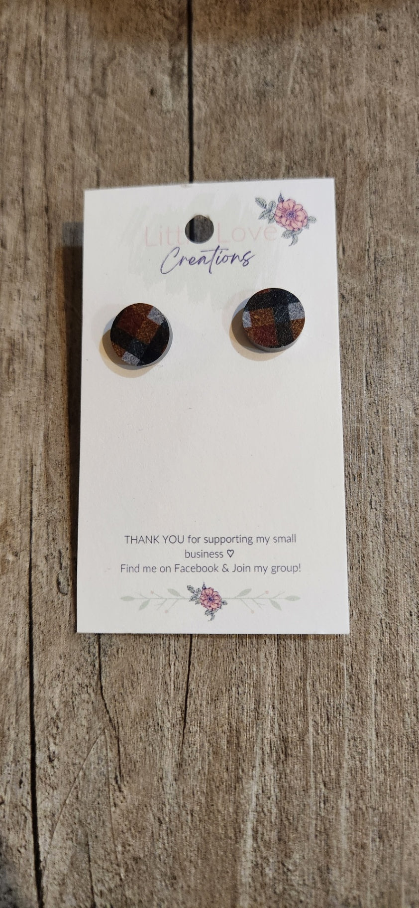 Acrylic plaid 12mm stud earring 