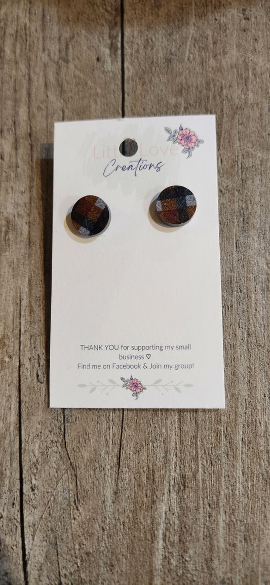 Acrylic plaid 12mm stud earring 