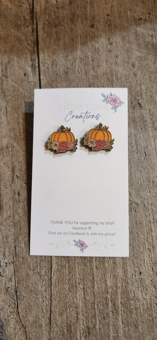 Wood Pumpkin with flowers stud earring 