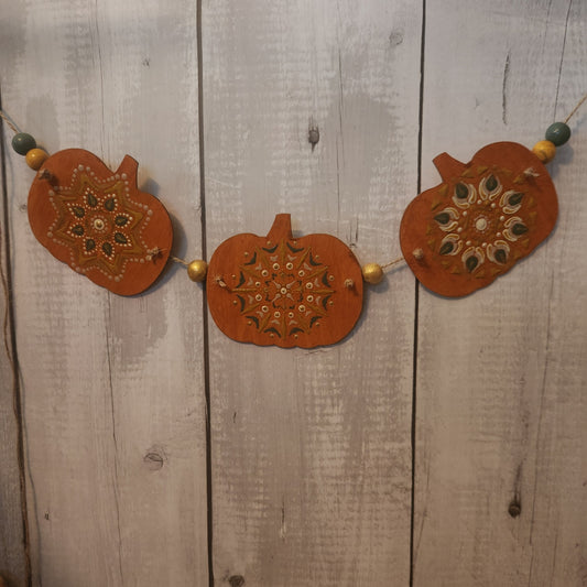 Pumpkin Garland