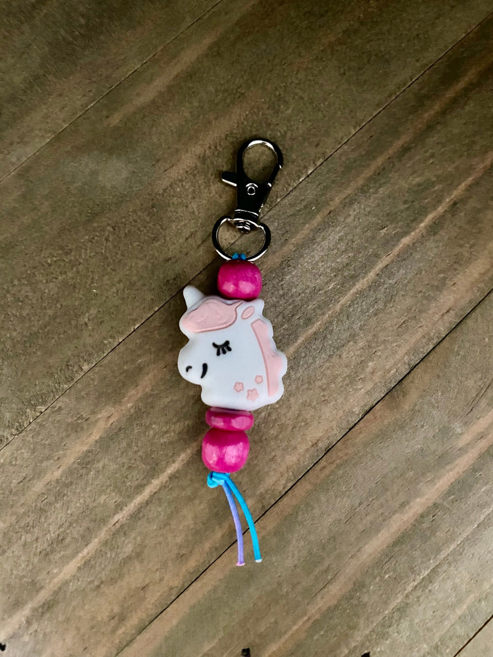 042 - Kids Zipper Clip Buds  -  Unicorn