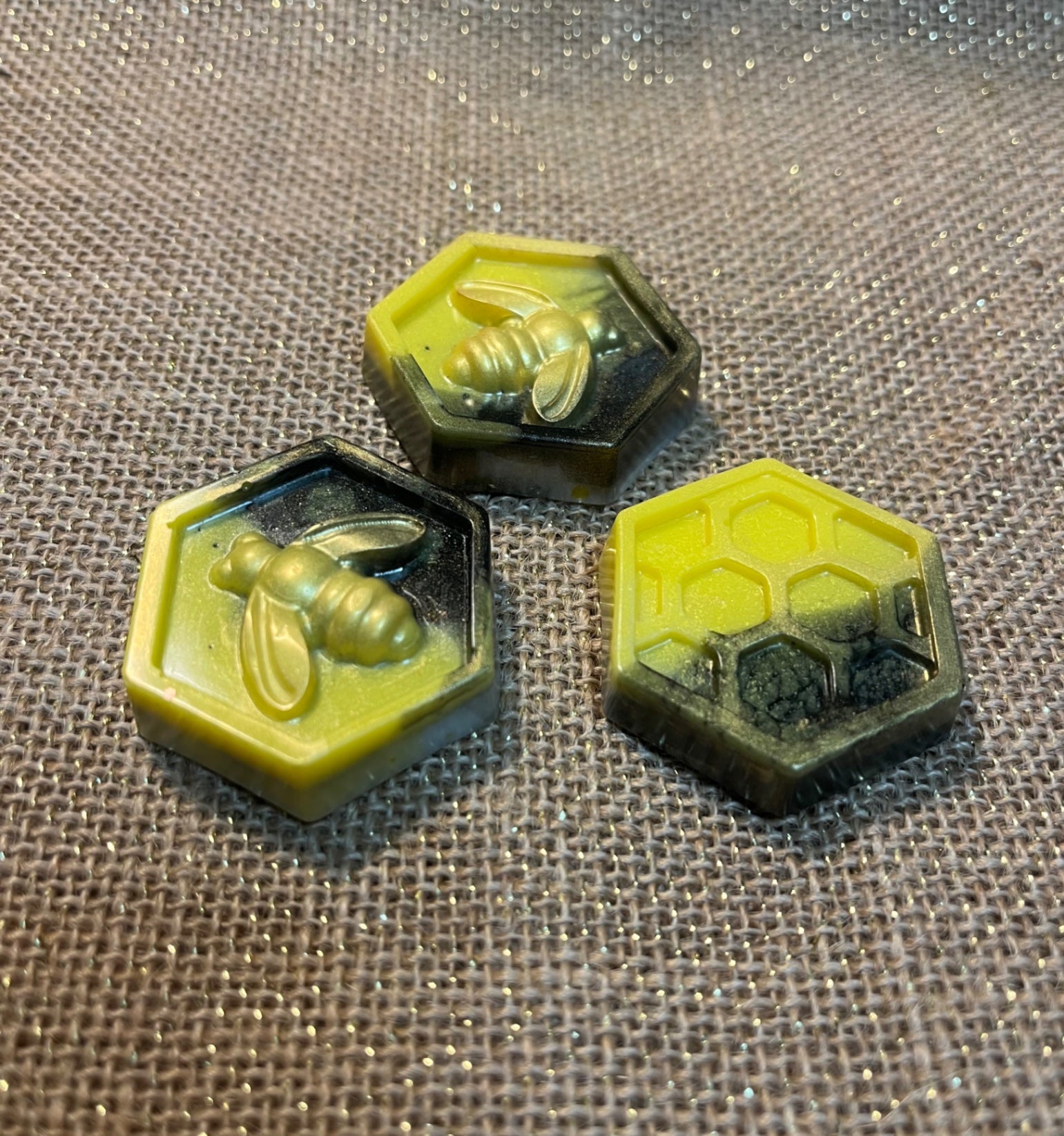 017 - Bee Happy Magnet