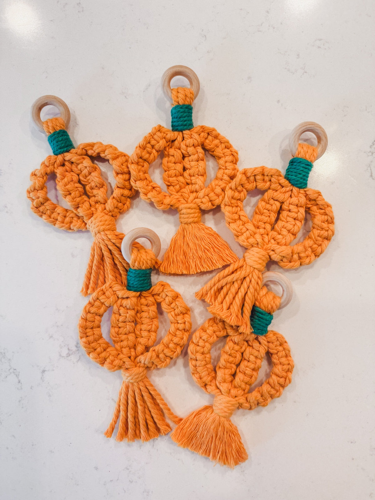021 - Pumpkin Macrame Hanger/Keychain