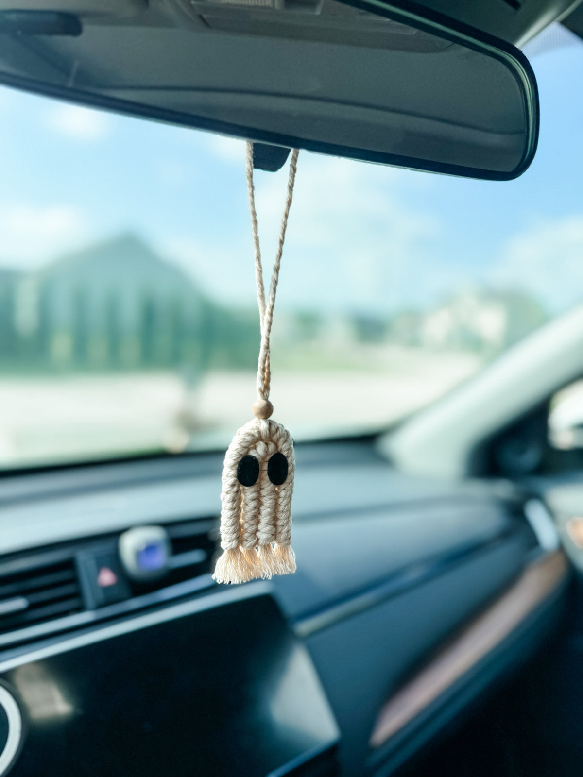 021 - Ghost Macrame Hanger/Accessory 