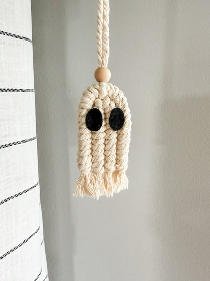 021 - Ghost Macrame Hanger/Accessory 