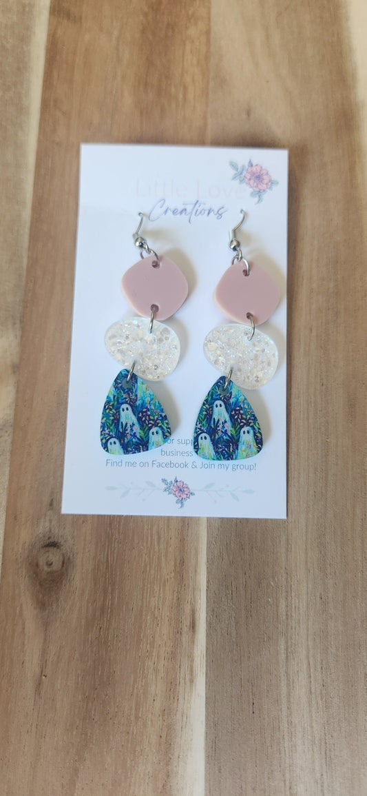 Acrylic preppy ghost dangle 