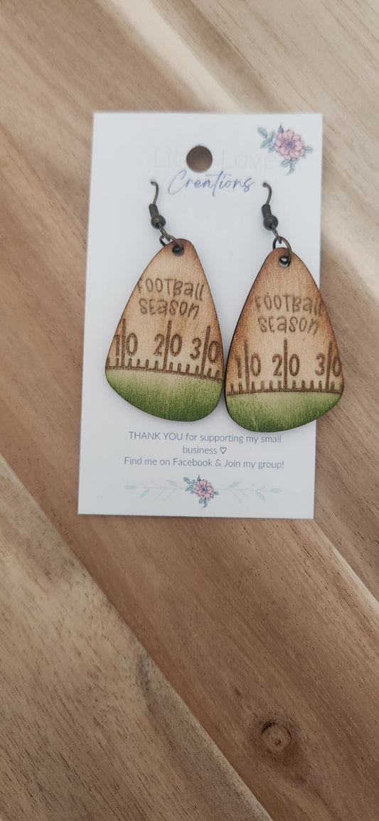Wood field line dangle 