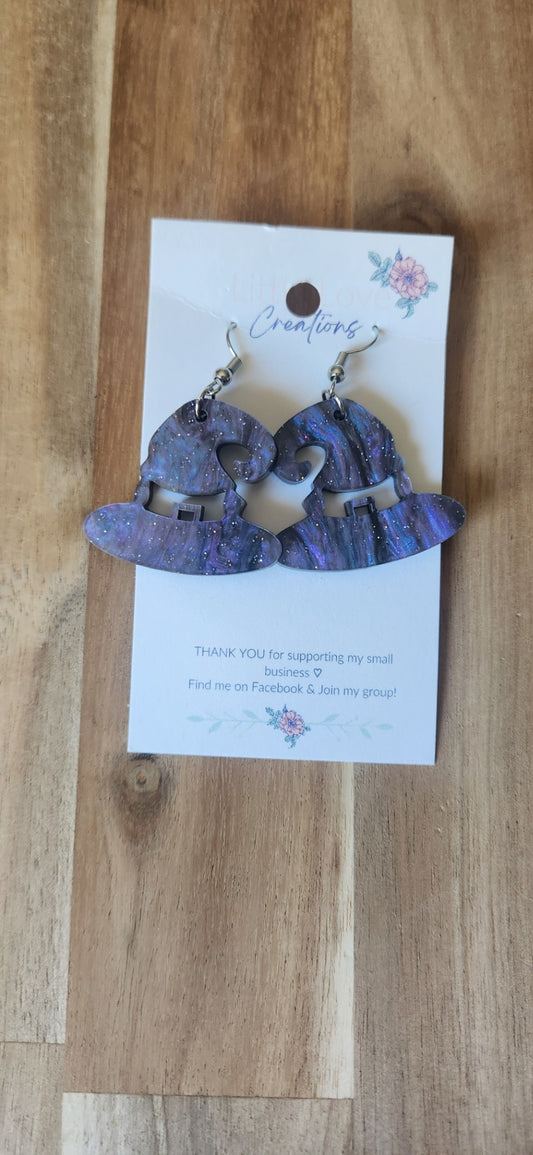 Witch hat dangles 