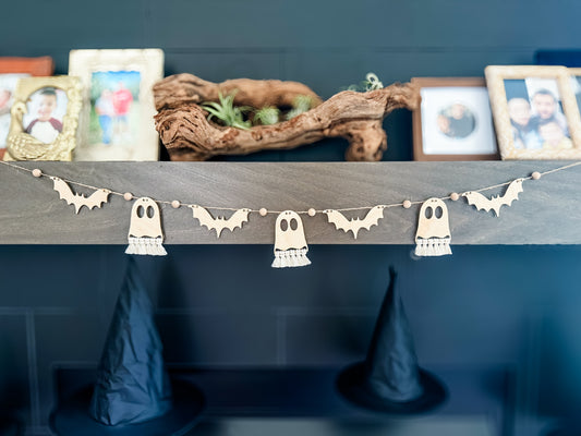 Macrame Ghost and Bat Garland - Natural
