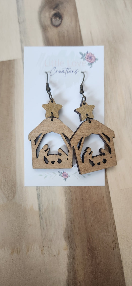Nativity with Star Dangle