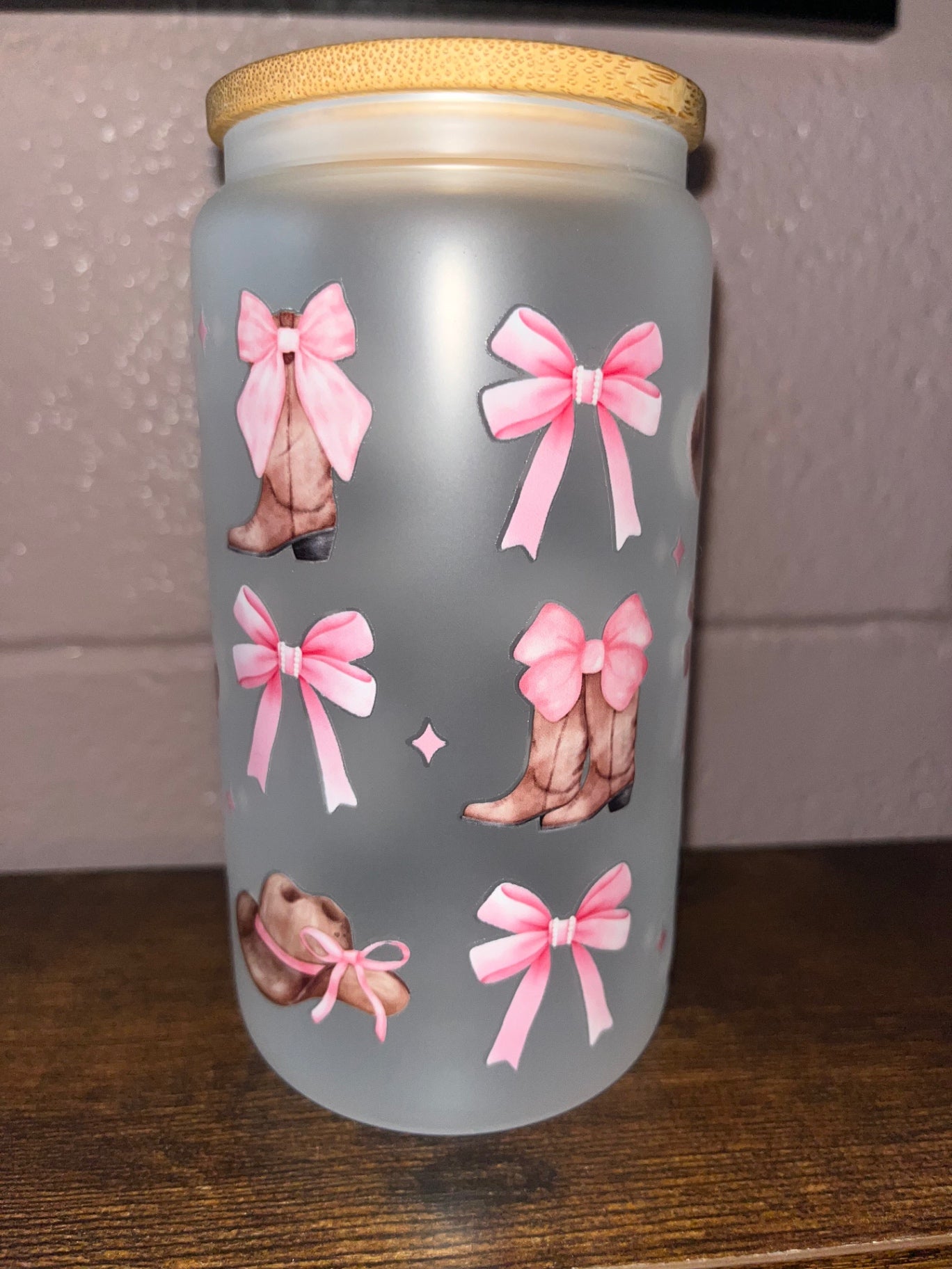 Boots & bows cup