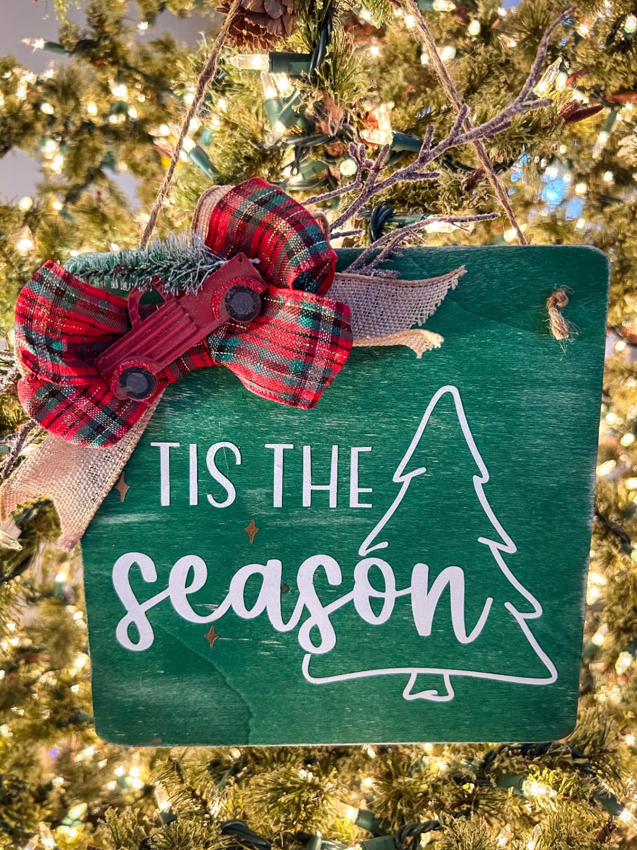 "Tis the Season" Painted Wood Holiday Sign