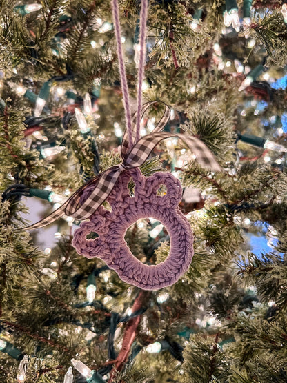 Crochet Paw Print Ornament 