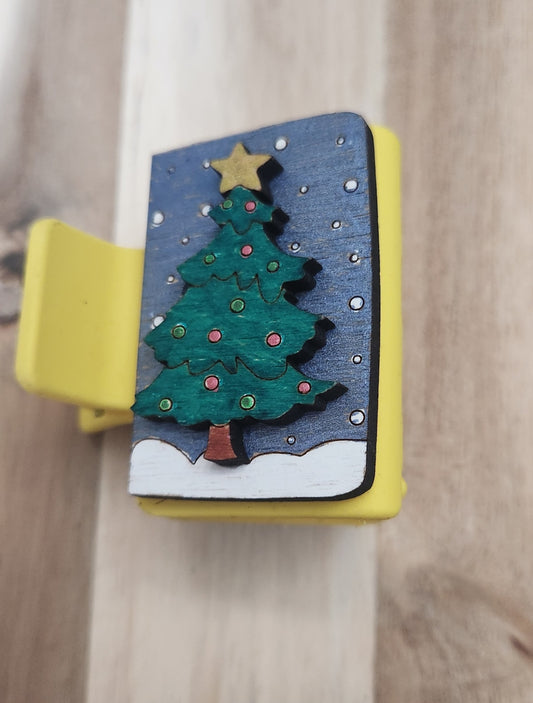 Small Christmas Claw 