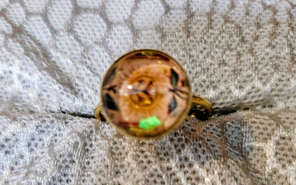 025 -Golden Florals Cabochon Ring